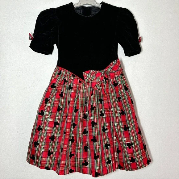 Disney | Dresses | Disney Holiday Dress Bows Mickey Mouse Head Print Red Green Plaid Skirt Lined | Poshmark Disney | Dresses | Disney Holiday Dress Bows Mickey Mouse Head Print Red Green Plaid Skirt Lined | Poshmark